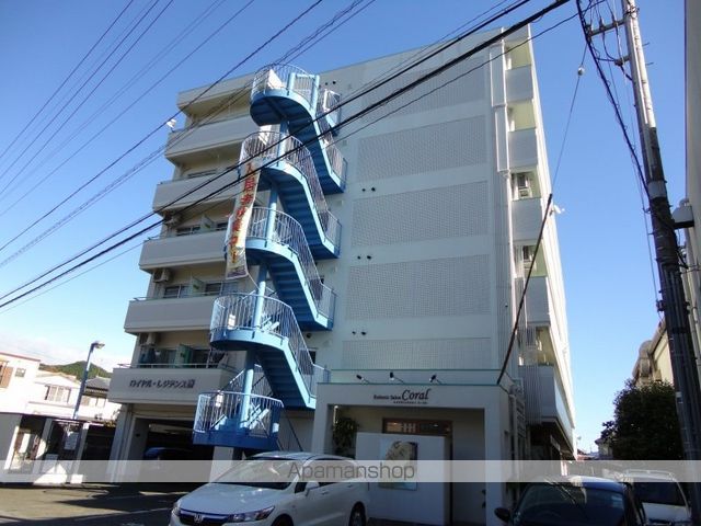 ロイヤル・レジデンス秦 402号室 外観