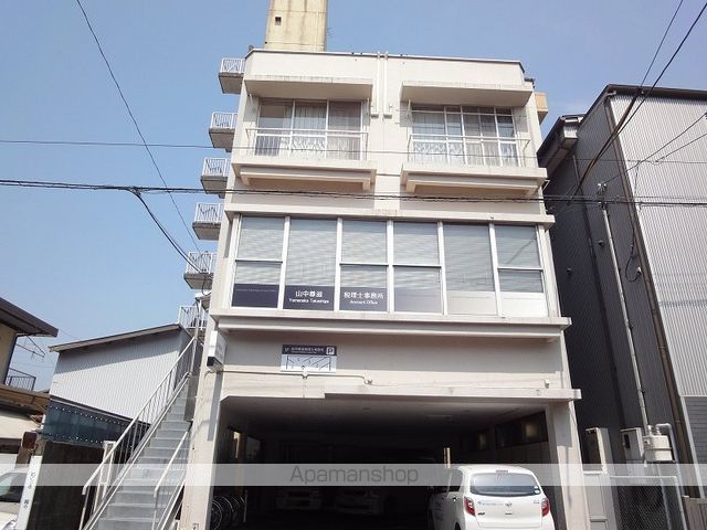 花岡ビル 302号室 外観