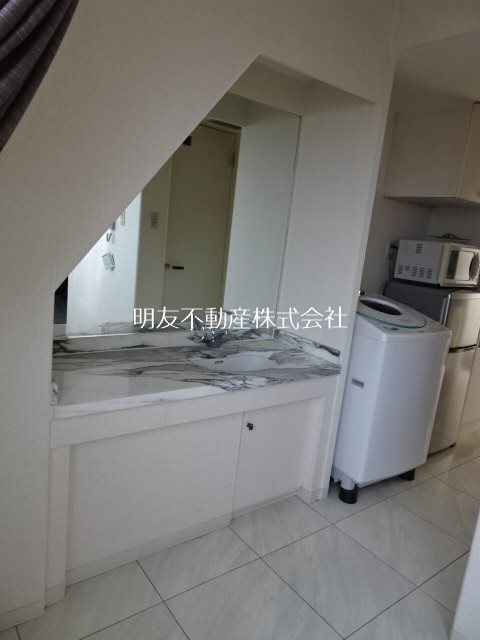 フジテラス用賀 洗面所