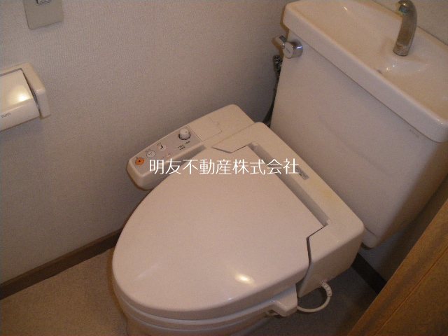 東京都世田谷区瀬田３丁目10-8 トイレ