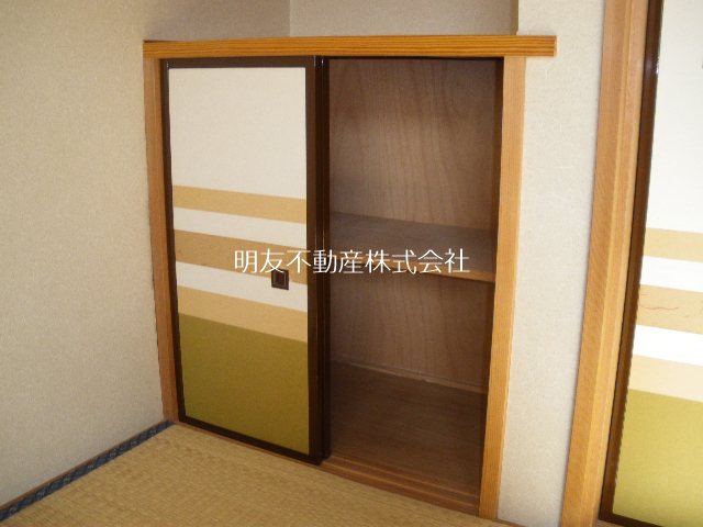 東京都世田谷区瀬田３丁目10-8 収納
