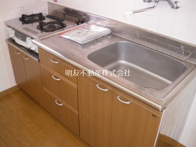 東京都世田谷区瀬田３丁目10-8 キッチン