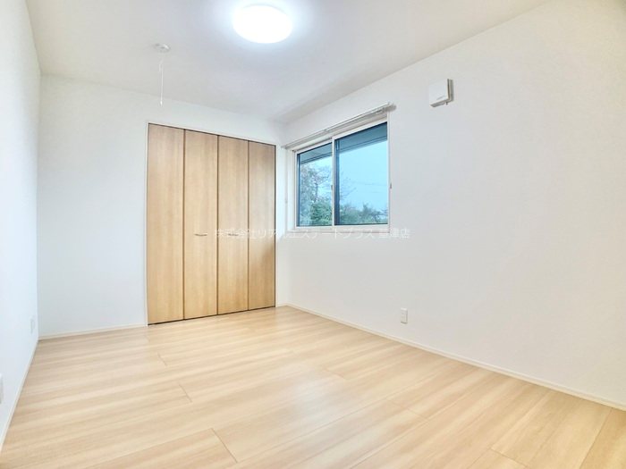 ファミリア ベッドルーム