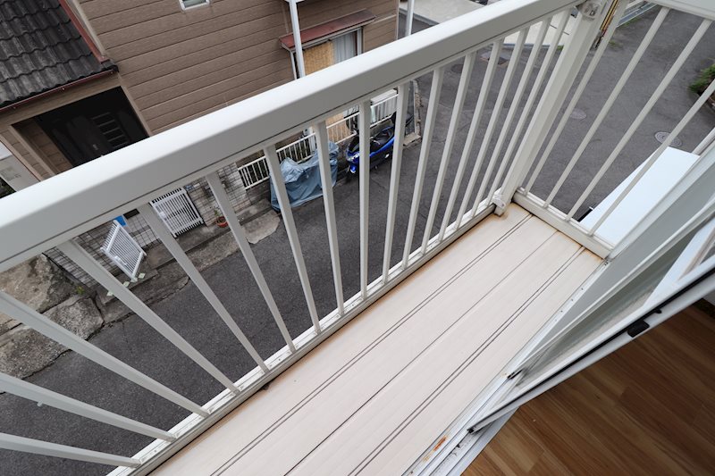 栄戸建借家 ベランダ