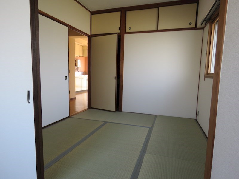 メゾン近江富士 ベッドルーム