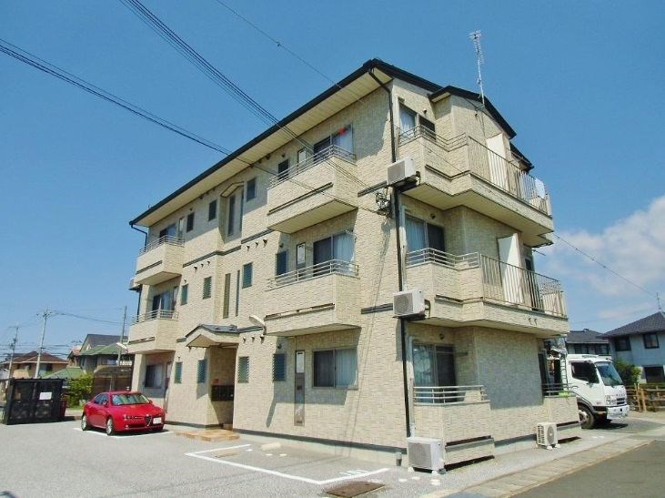 ウイングベルタカ 外観