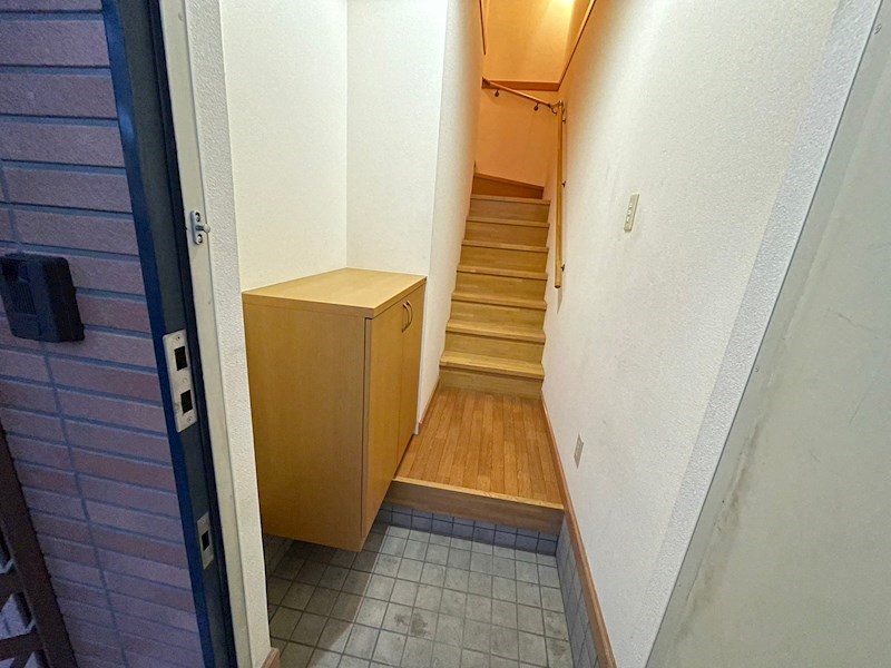 オーベルジュ 玄関