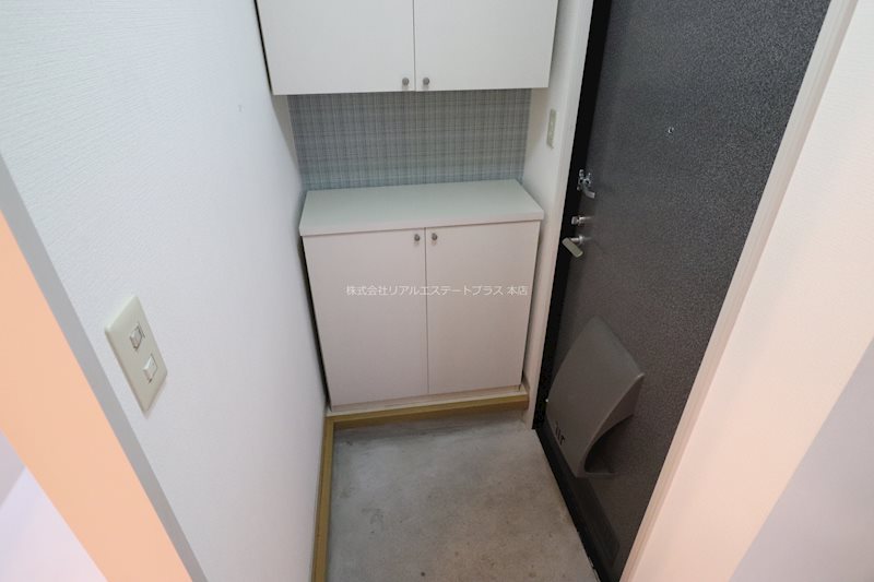 菅原ハイツ 玄関