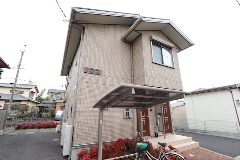 フロンテアディオ 外観