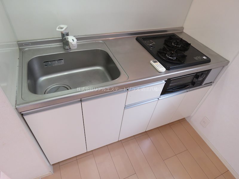 ファミーユ旭ヶ丘Ⅱ キッチン