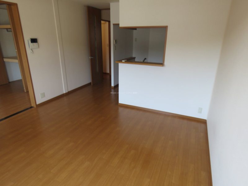 グランドゥール御園 リビング