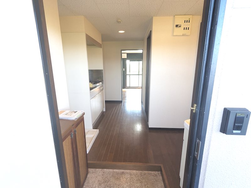 フルーレ伊勢 玄関