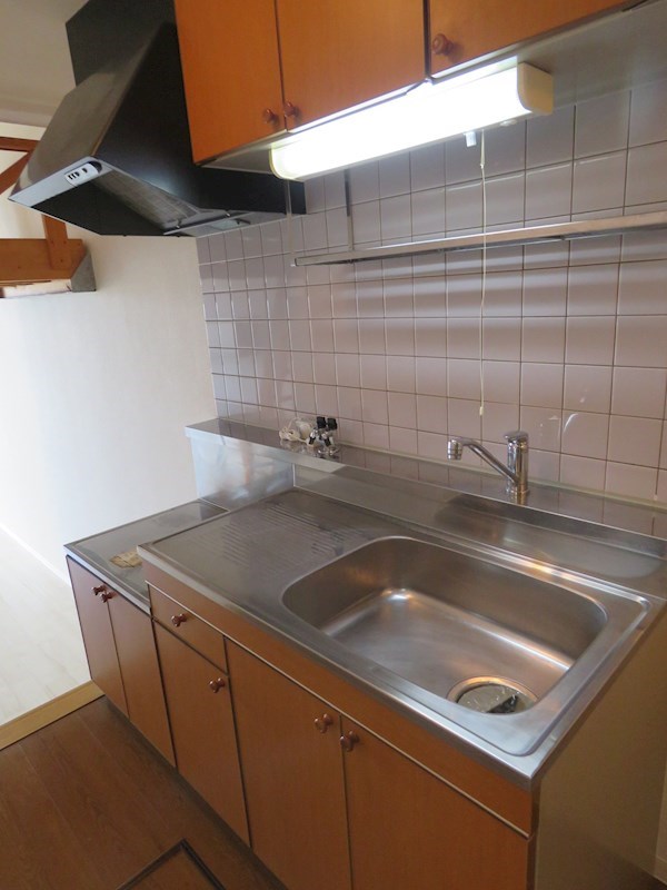 エルミナコート八日市 キッチン