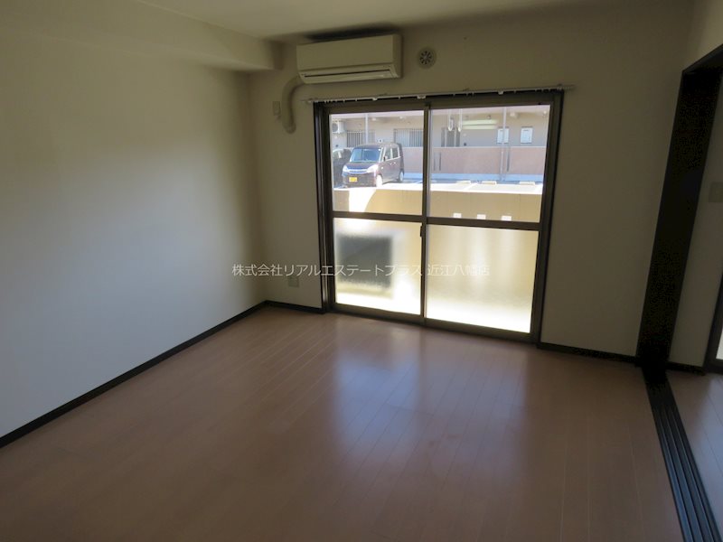 ユーミー能登川ＵＮＯ  リビング