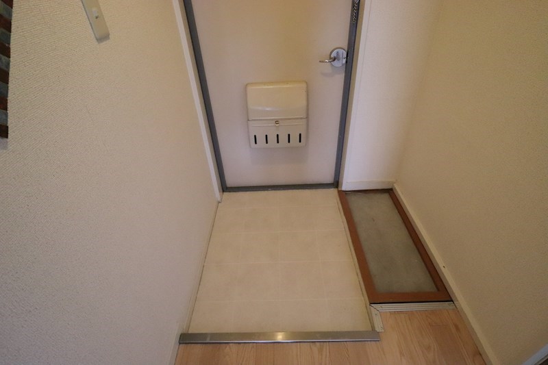 守山アーバンライフ 玄関