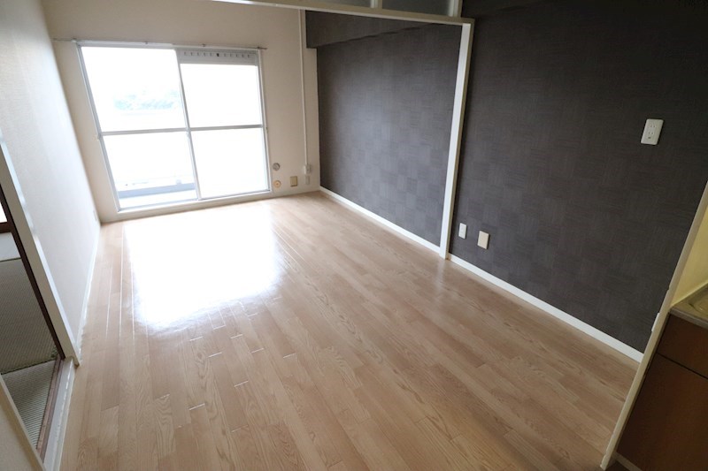 守山アーバンライフ リビング