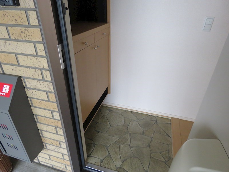 ソレイユ・ヴィラ　A館  玄関