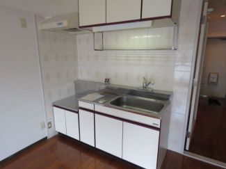 シャトーアルバ キッチン