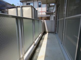 ファミーユ南高田 ベランダ