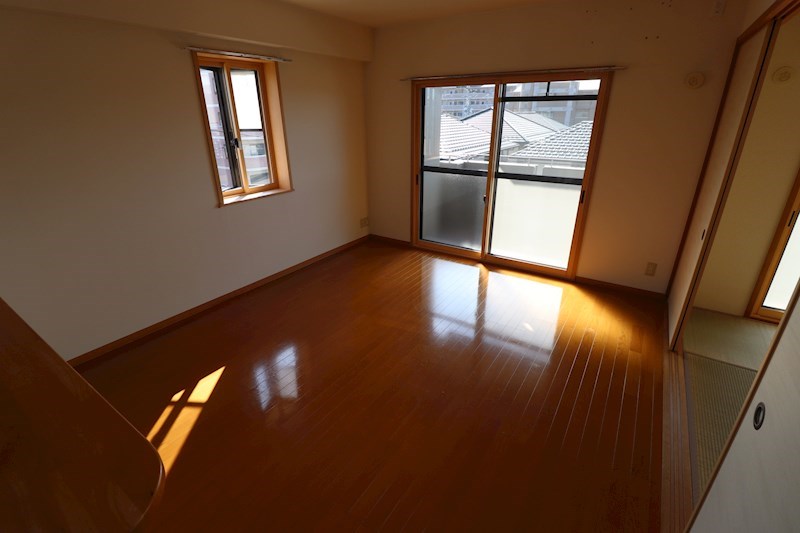 クラルテ・ファミーユ リビング