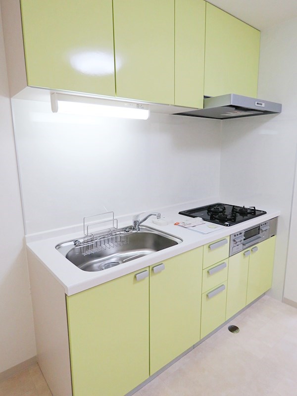 リバーサイド・ティアラ キッチン