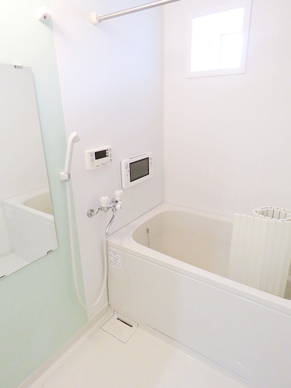 リバーサイド・ティアラ 風呂画像