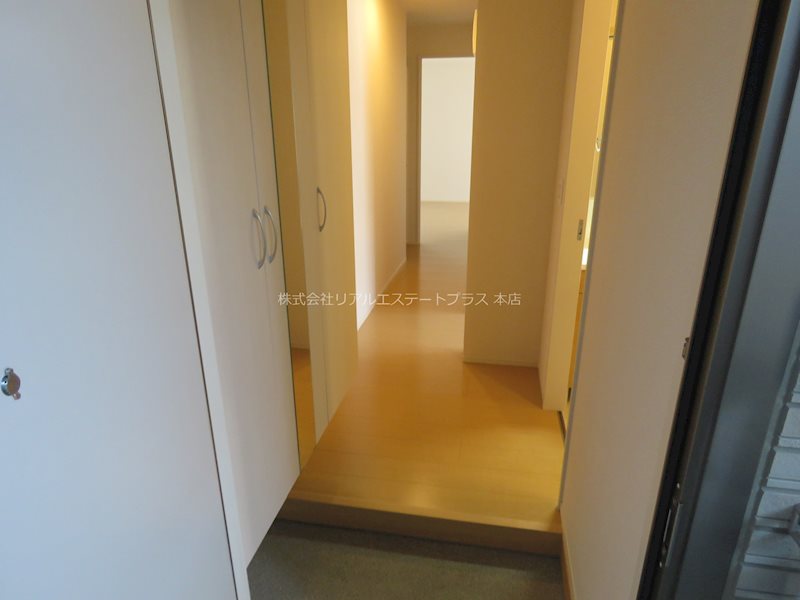 Canal寿　A棟 玄関