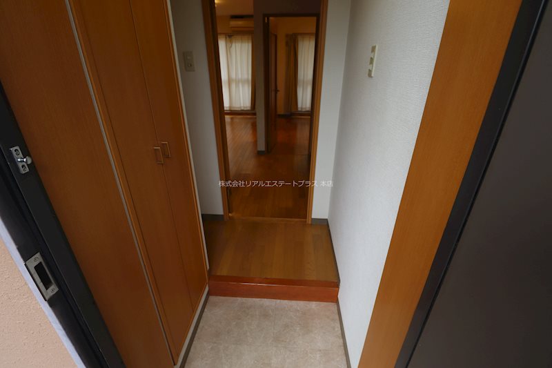 プチフルール千 玄関