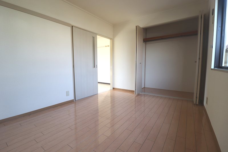 サニーコートA ベッドルーム