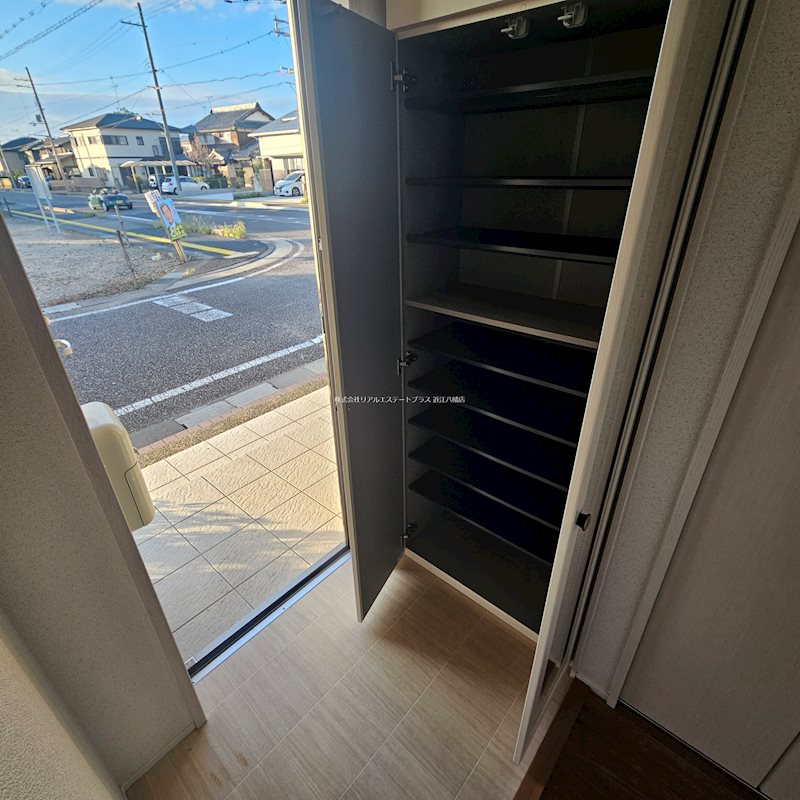 ラ　フォンテ 玄関