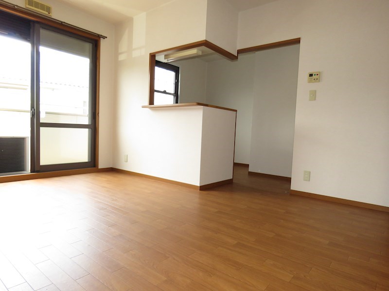 ソレジオ孝元 リビング