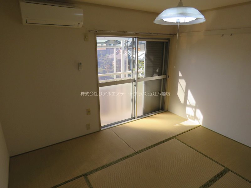 ひまわり河曲ハイツB リビング