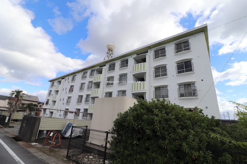 ハイツ清涼 402号室 外観