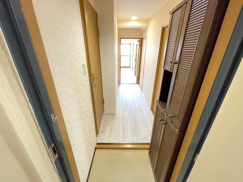 東洋マンション 玄関