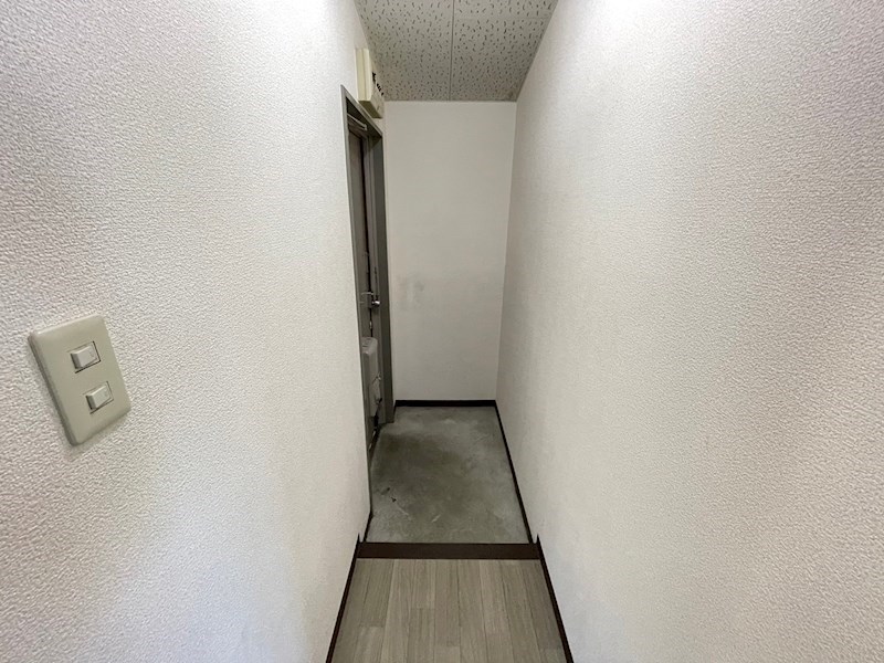 エクセル篠原 玄関