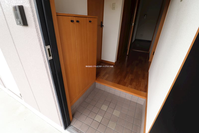 ピュアフレンド 玄関