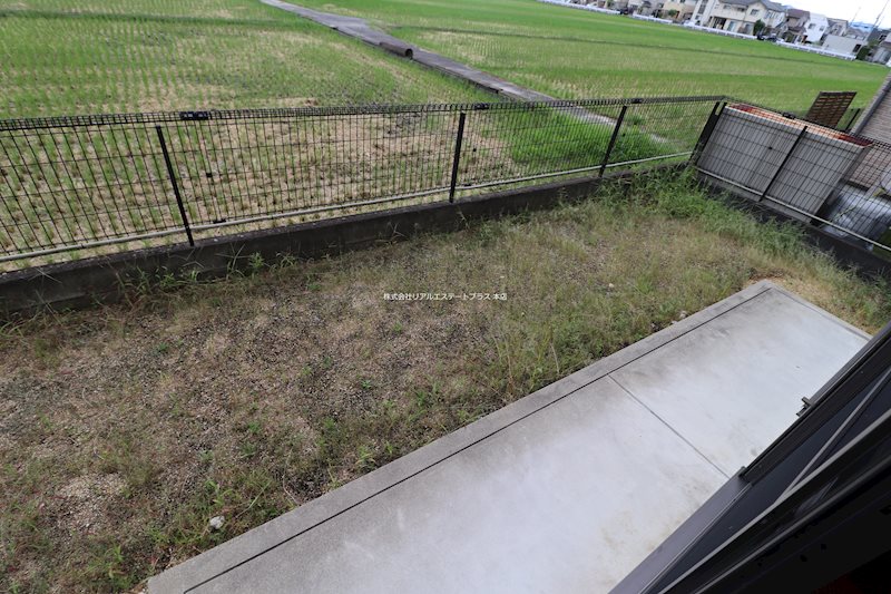 シャーメゾン ピュアズ ベランダ