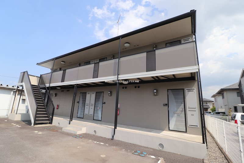 シングル・エイト 外観