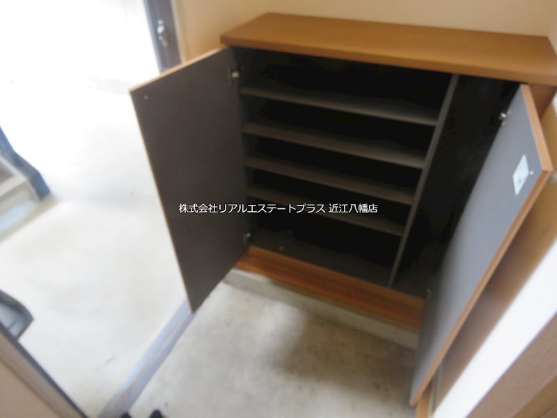 ガーデンプレイス白鳥　壱番館 玄関