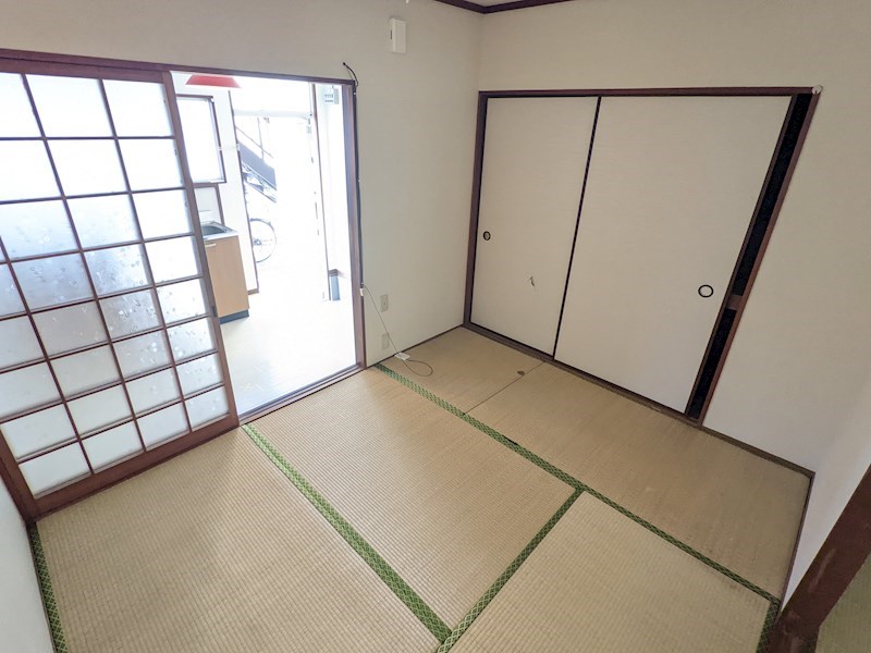 鷹飼アパート ベッドルーム