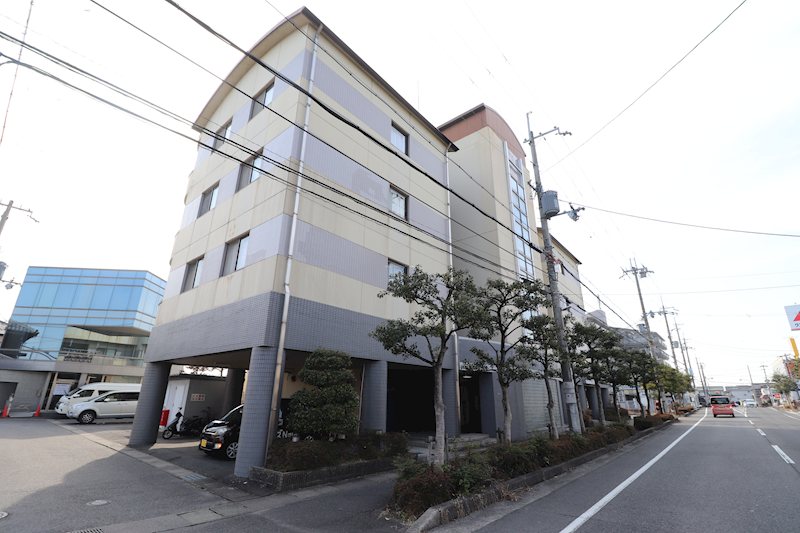 カサベルデ 外観