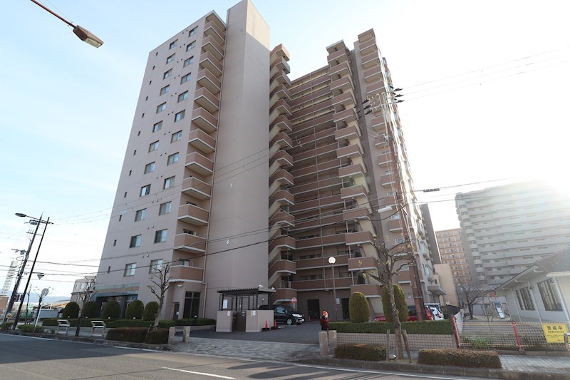 リソシエ栗東グランディス 外観