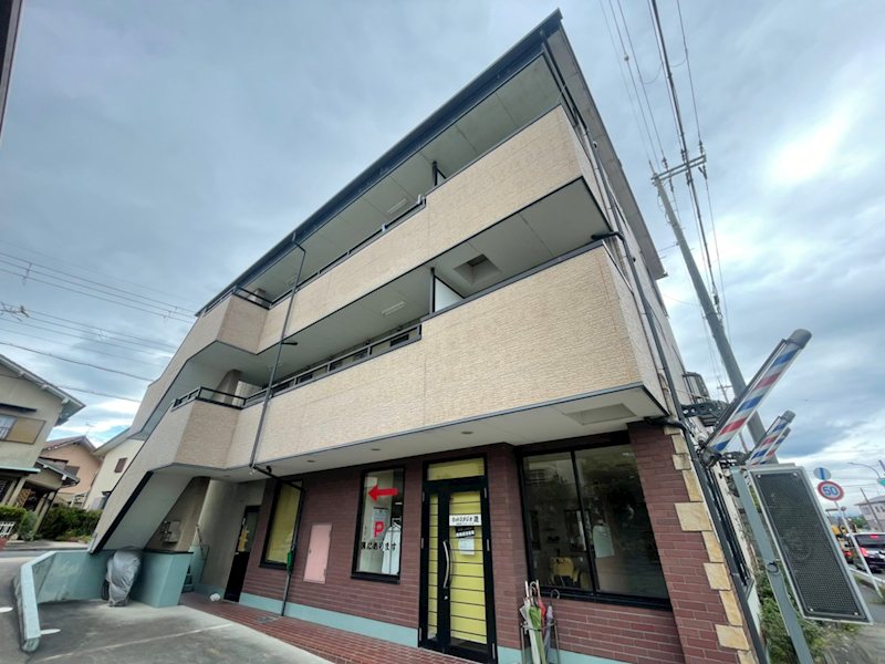 ユウユウヤス 外観