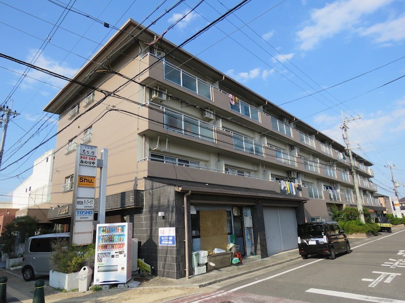 フラワー1番館 外観