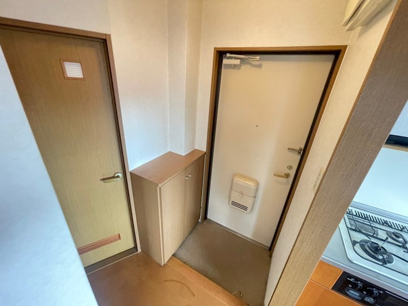 ユウユウヤス 玄関