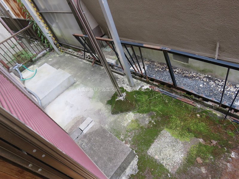 堀上町A貸家 ベランダ