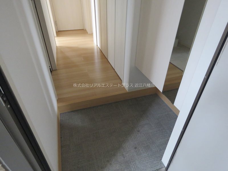 Empereur（アンプルール） 玄関