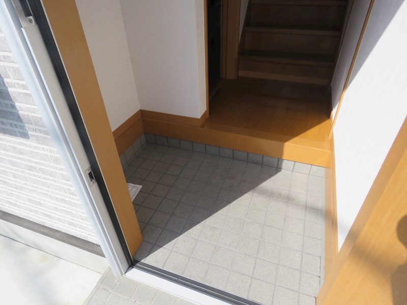 テラスハウス  玄関