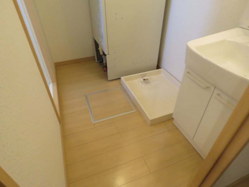 ア・レーズⅢ番館 その他9