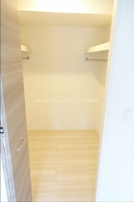 シャルム・リリー その他3